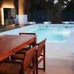 Vicenta Villa *
